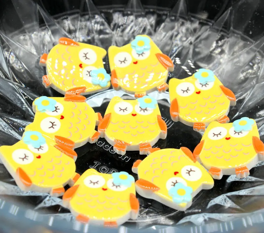 200pcs Kawaii sleepy owl cabochon decoden deco diy charms yellow color 20mm