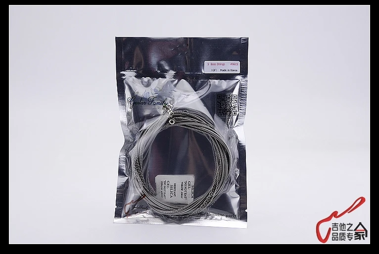 1 Set GuitarFamily GFW45135 Stainless Steel 5 Strings  Electric Bass String  ( 045-135 )  Made IN Korea