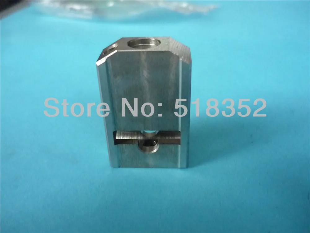 

Sodick S5005 Slide Block 90-1,L39 3082521 Sodick Sliding Block of Upper Machine Head for WEDM-LS Wire Cutting Machine Wear Parts