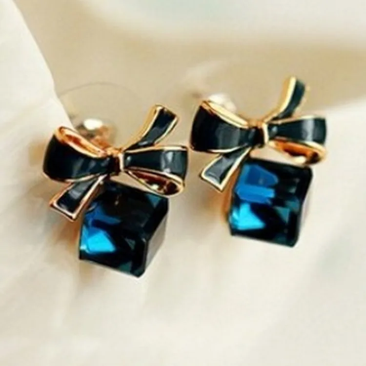 Fashion New Exquisite Crystal Blue Water Cube Box Cube Stone Bow Couple Earrings Jewelry Wholesale Earrings For Women Oorbellen