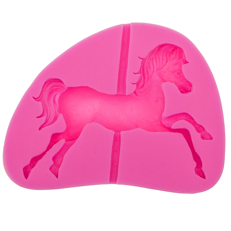 

Carousel horse 3D Silicone Mold Mould For Soap,Candy,Chocolate,Ice,Cake Decorating tools F0552