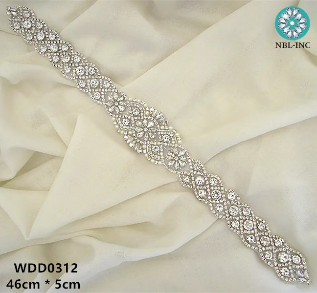 

(30pcs)Wholesale hand beaded sewing bridal sash iron on silver rhinestone crystal appliques for wedding dresses sash WDD0312