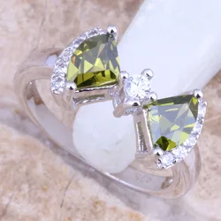 Resplendent Green Peridot White CZ Silver Plated Ring Size 6 / 7 / 8 / 9 / 10 R1531