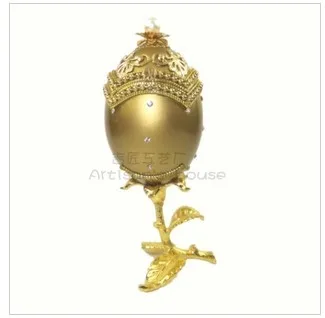 The golden egg European royal jewelry box for Christmas gift. The Qixi Festival girlfriend creative gifts