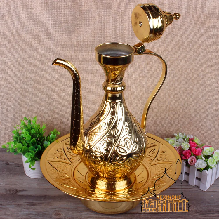 The characteristics of Xinjiang copper pot of Kashi yellow copper carved washing pot national Halal Restaurant essential decorat