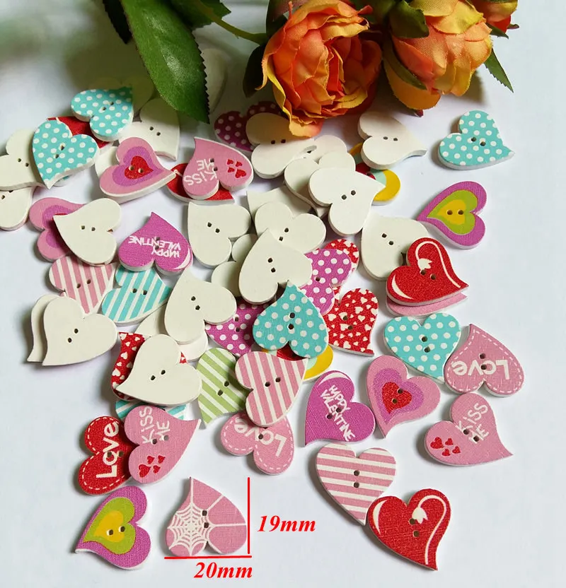 50PCs Red Heart Pattern Decorative Buttons 2-Hole Sewing Scrapbooking Craft  Mixed Wooden Buttons