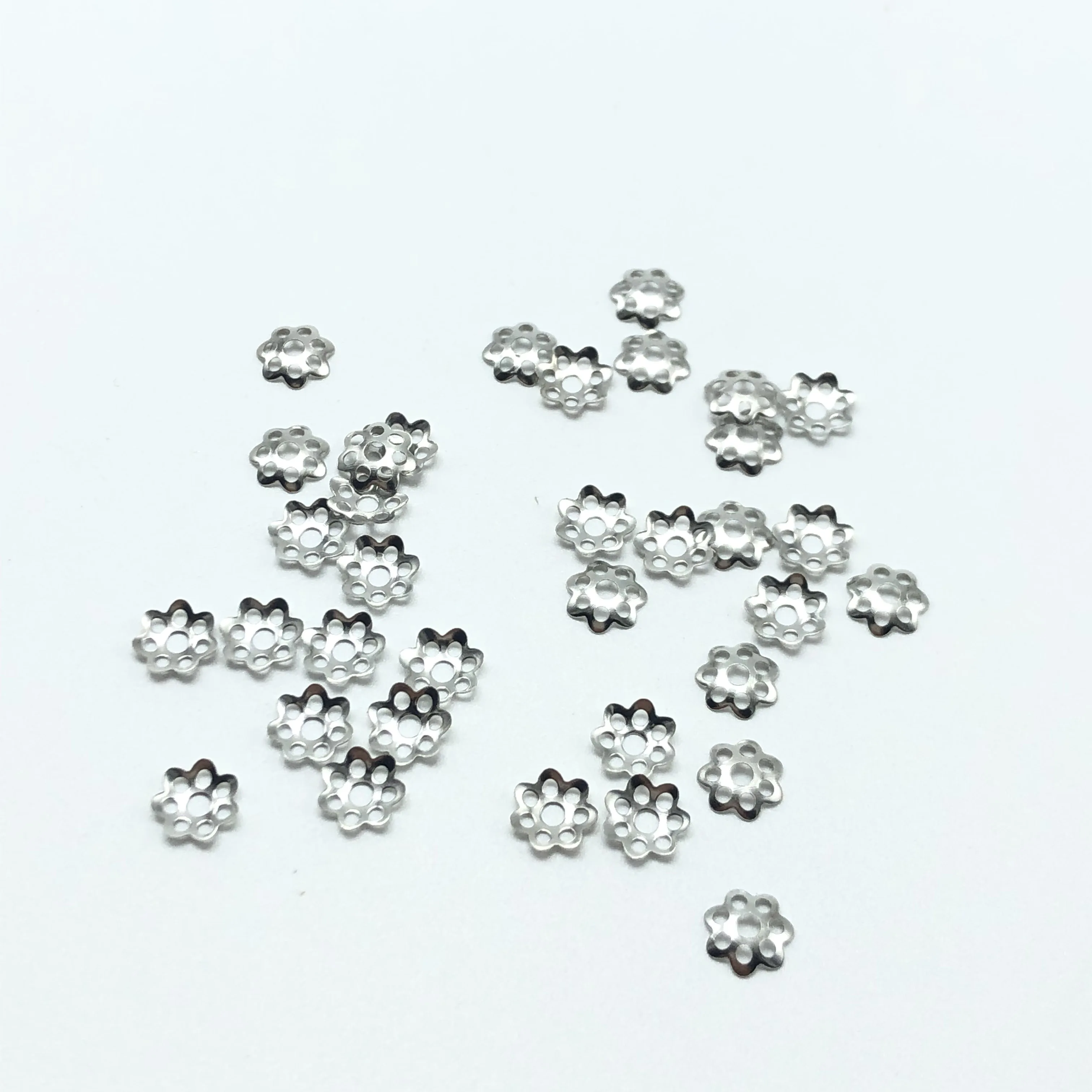 JunKang 1000pcs/lot 6mm 8MM Silver/Gold Flower petal End Spacer Caps Charms Bead Cups Making Spaced Apart Jewelry findings