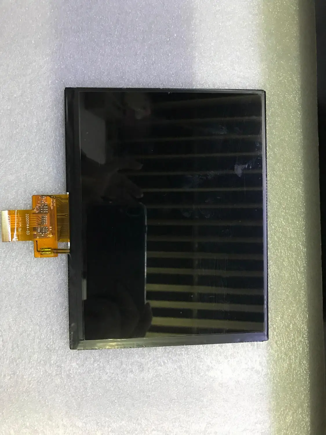 Disassemble 8 inch 40pin LCD screen type: HJ080IA-01B