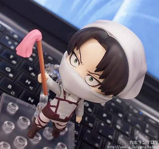 NEW hot 10cm Attack on Titan Levi Rivaille Rival Ackerman mobile cleaner 417 Action figure toys doll collection Christmas gift