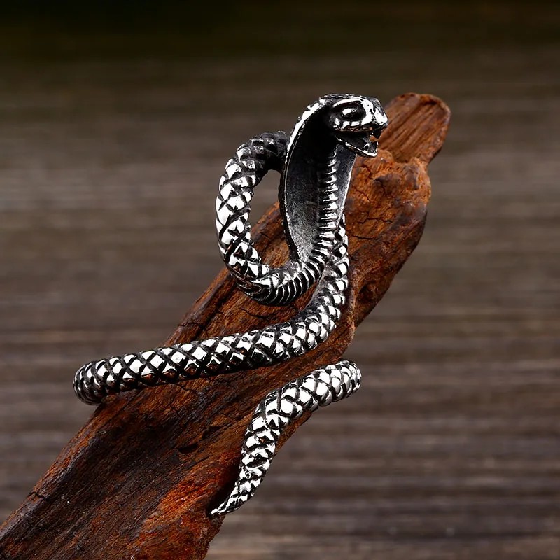 Steel soldier snake ring stainless steel men unique punk biker rock 3D design high quality animal jewelry  arrival