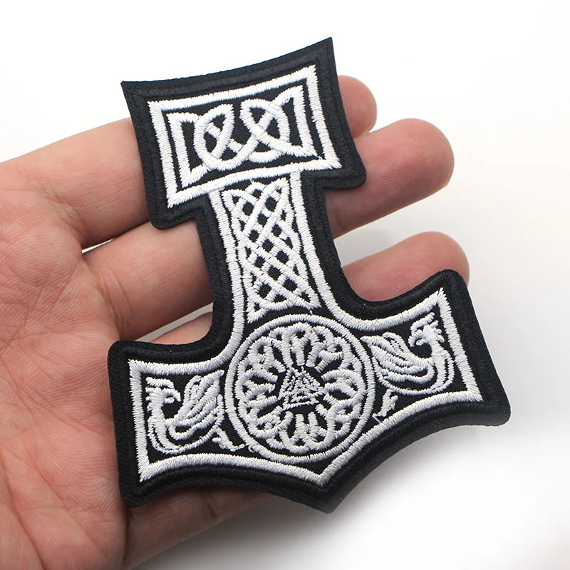 D0006 Mjolnir North Viking Thor Hammer Loki Odin Skins Embroidered Patch Iron On patch