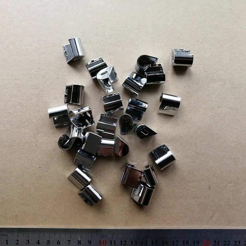 PAIR New laptop LCD Hinges silver cover L R for Toshiba R700 R730 R830 R835 R930 R731 R732 13.3"