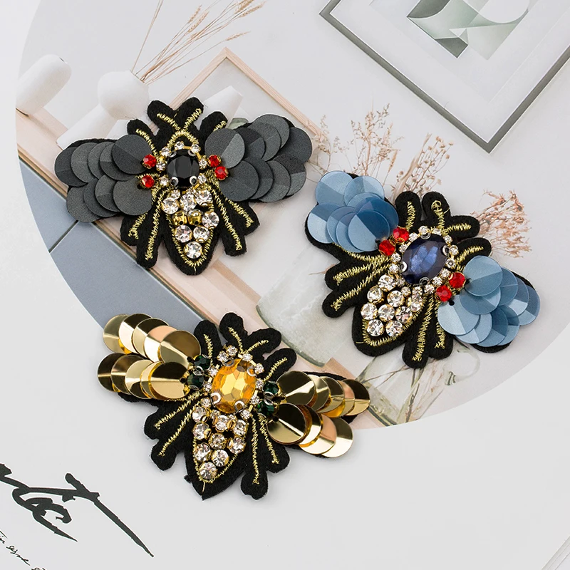 QIAO Handmade Crystal Rhinestone beaded&sequin Patche Bees Shape Fashion Sew on pearl patch for clothes beaded Applique Cute DIY