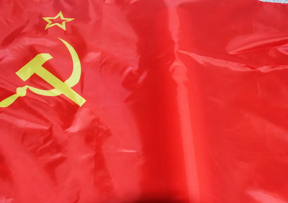 ロシア・ソビエトの国旗、ソ連製 ロシア・ソビエト連邦社会主義共和国の国旗 - Wikipedia