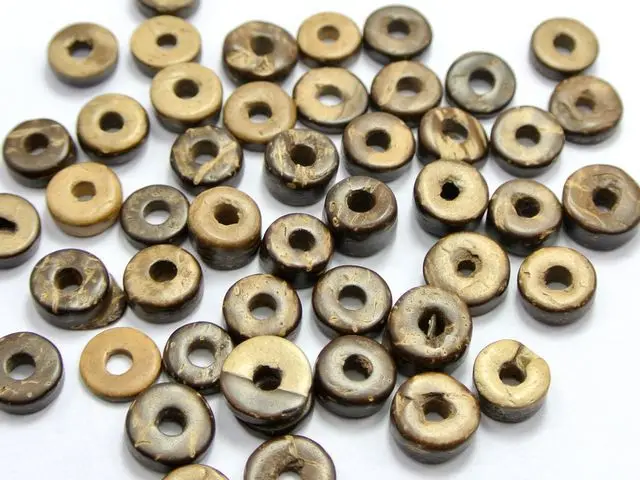 200 pcs Natural Dark Coconut Heishi Beads 9mm