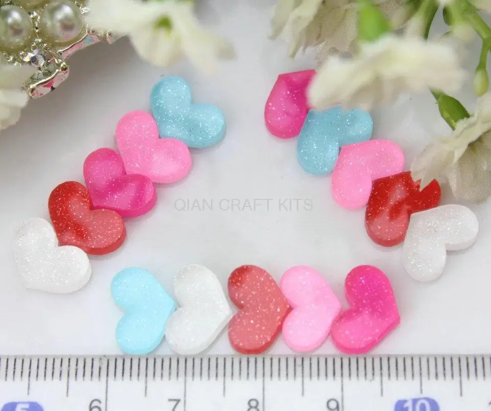 400pcs lovely flat acrylic Mini Heart cabochons charms acrylic confetti Cute shiny glitter heart Flatback Gem 12mm