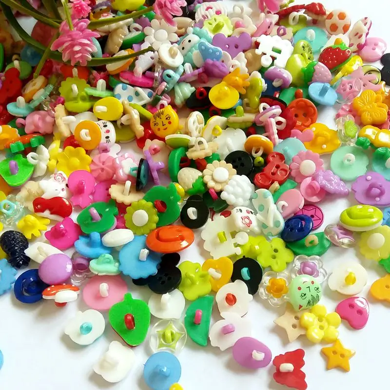 100pcs Plastic Cartoon Animals buttons Shank Children Candy Buttons variety styles botoes scrapbooking