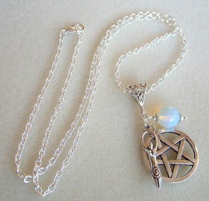 Fashion Vintage Pentagram Earth Goddess Moonstone Charms Pendants Necklace Pagan Witch Spiritual protection DIY Jewelry