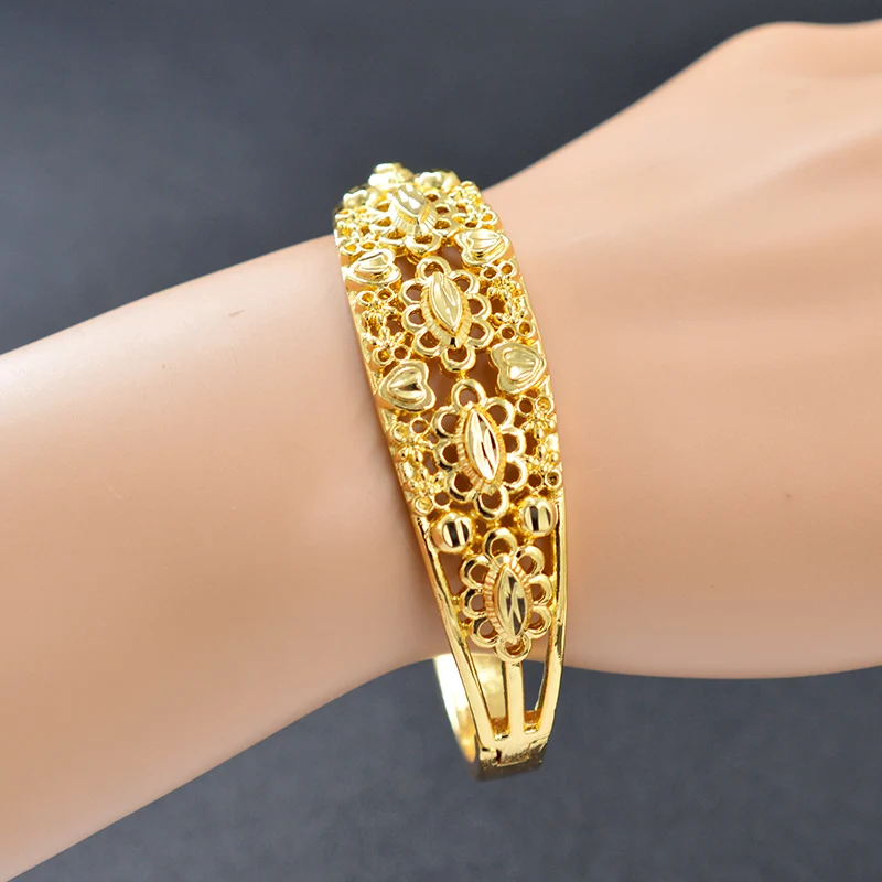 ZEADear Jewelry Fashion Hollow Out Wide Bangle Hot Selling 18K Gold Plated Copper Bracelet On Hand 2024 Trendy New