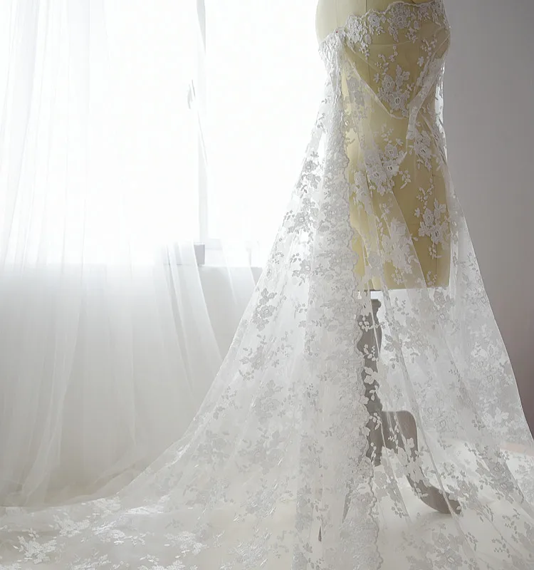 

Бесплатная доставка, кружевная ткань Lvory Guaze, красивая вышитая свадебная ткань, ширина 125 см