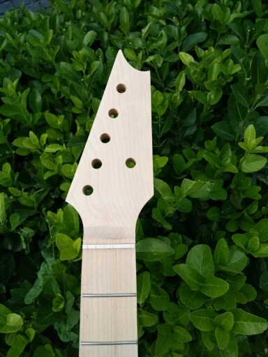 

one 25.5" 22 fret Unfinished electric guitar neck head maple made and fingerboar dot inlay