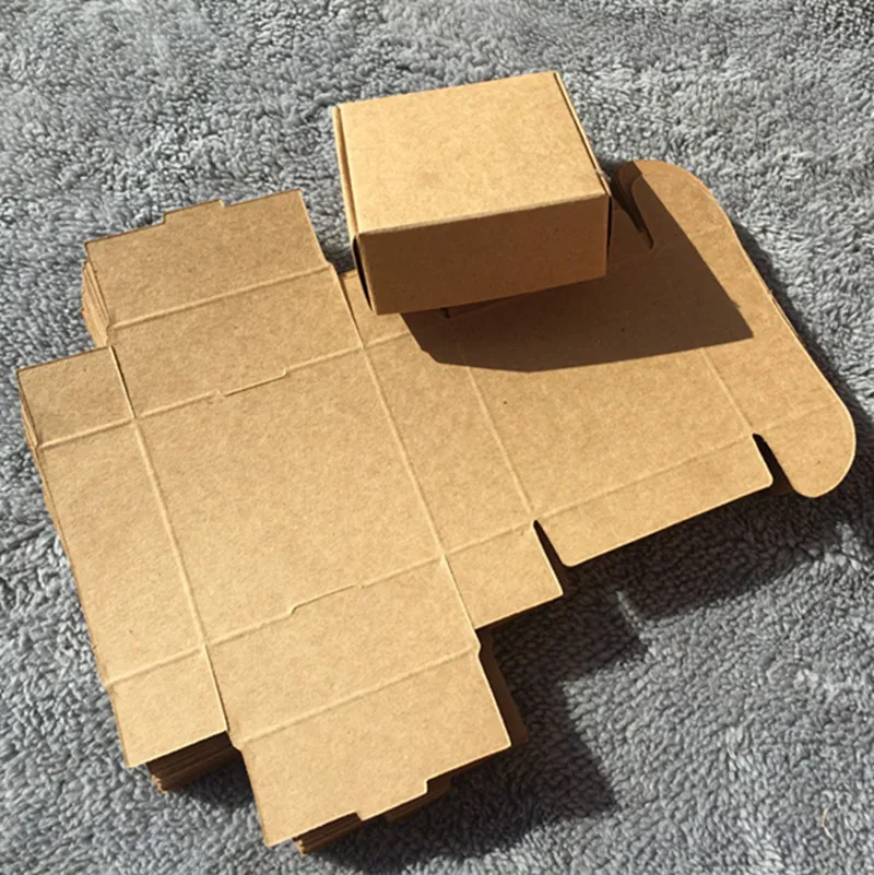 50Pcs 7.5*7.5*3cm DIY Kraft Gift Box Brown Paper Small Soap Box Kraft Cardboard Mini Jewelry Packing Carton Box