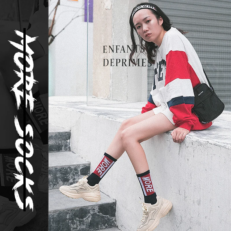 Sgepret_novas meias de skate, com letras artísticas, moda, macio, respirável, de algodão, baixa neutra, hip-hop