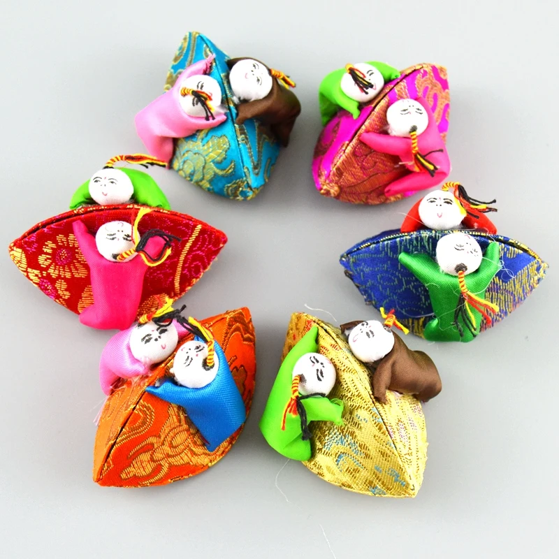 

10pcs Kids Shell Silk Brocade Ring Boxes for Jewellery Culture Pendant Earring Storage Case Small Cardboard Boxes for Packaging