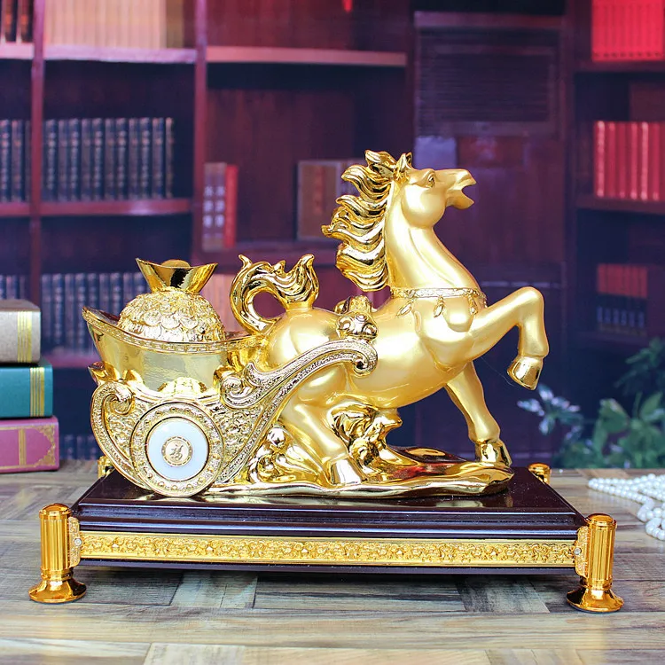 Home accessories rewarding gilded horse den office Decoration Yiwu handicrafts wholesale SF92308