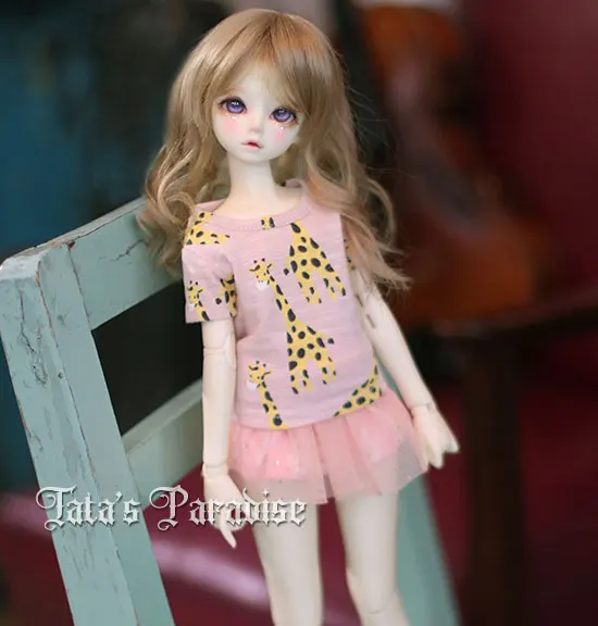 

1/4 1/3 scale BJD accessories Short-sleeved T-Shirt doll clothes for SD.Not included doll, shoes and other accessories 0396