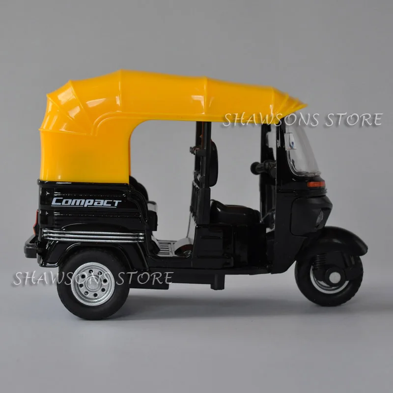 1:14 Schaal Diecast Motorfiets Model Bajaj Auto Motor Driewieler Taxi Miniatuur Replica Terugtrekken Speelgoed Met Geluid En Licht