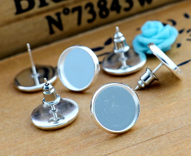 12mm 20 stücke Silber Überzogene Ohrring Bolzen, Ohrringe Blank/Basis, Fit 12mm Glascabochons, ohrring einstellung; Ohrring Einfassungen (L4-01)