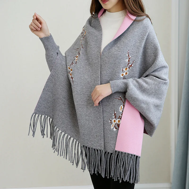 Poncho à manches longues surdimensionné pour femme, cape fleur de prunier, vêtements d\'extérieur chauds, manteau châle, tricots d\'hiver, glands