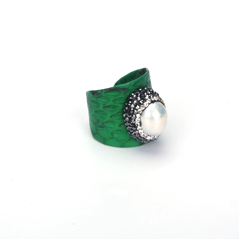 Luxury Freshwater Pearl Bead Charm Pave Rhinestone Hot Pink Black Navy Blue Grey Snake Leather Adjustable Open Rings Cuff Women