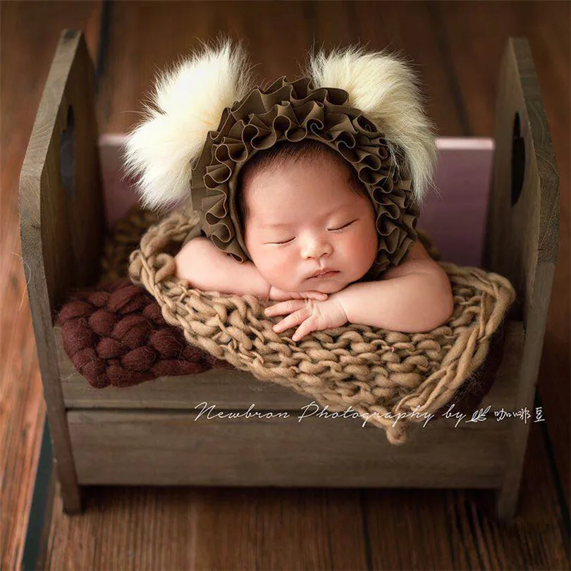 

Lovely Newborn Teddy bear bonnet Photography props Baby girl Bear hat Newborn Animal bonnet photo props