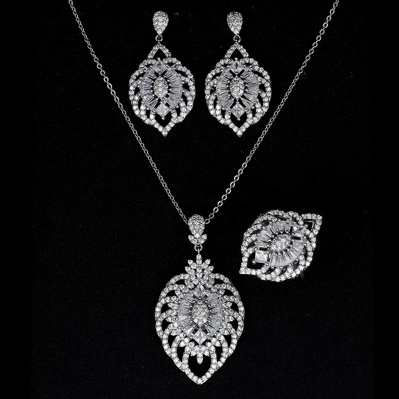 

Jewelry Sets HADIYANA New Fashion Simple Elegant Design For Women Zircon With High Quality CN1104 Stainless Steel Necklace Set