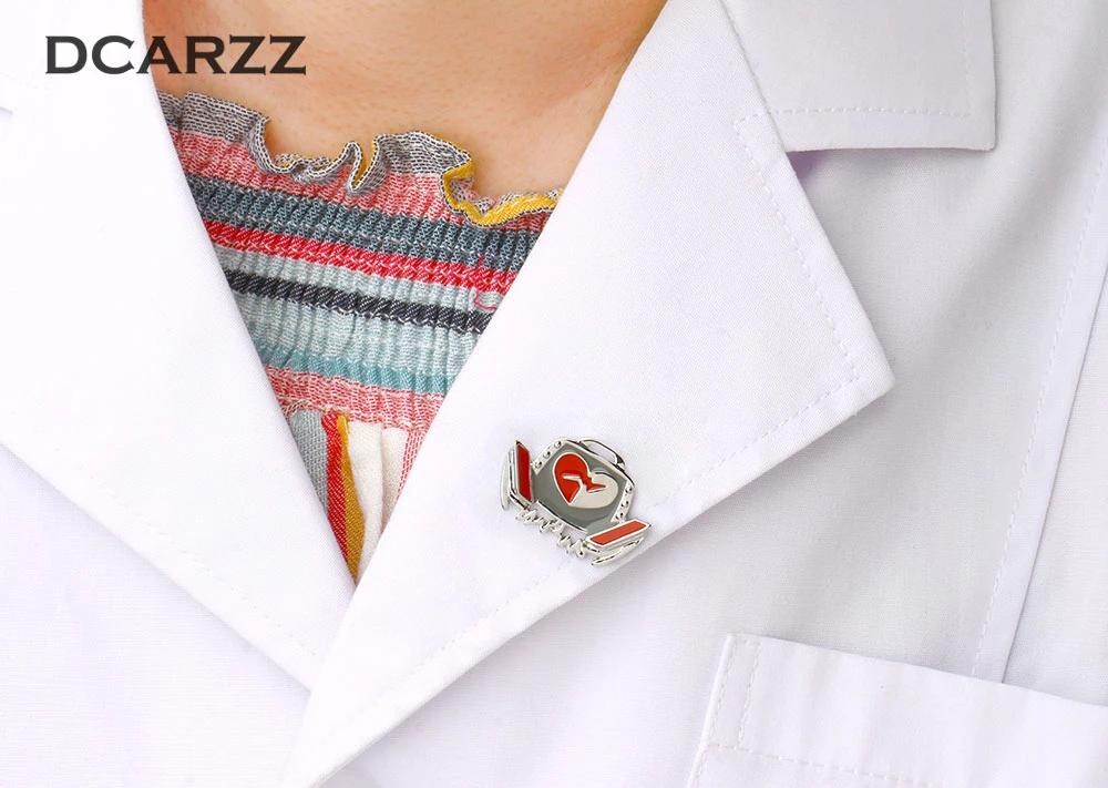 Dcarzz-医療,医師,看護師,医療,学生のためのジュエリーギフトのための医療ファッションブローチ