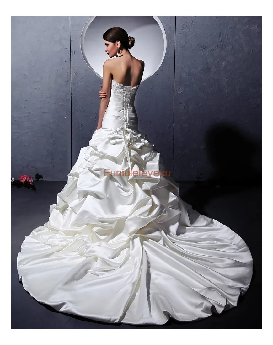 Gorgeous  New Design A Line Strapless Ruched Satin Cathedral Train White Ivory Bridal Ball Gown Wedding Dresses