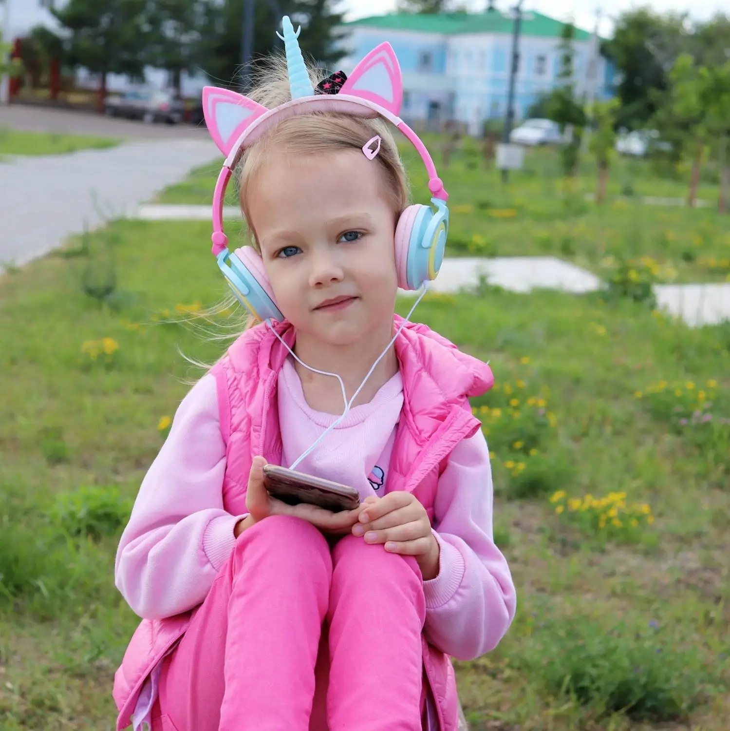 Unicorn Kids Headphone with LED Flashing Light Earphone Unicorn Party Gift for Girls and Boys PC Computer Headset