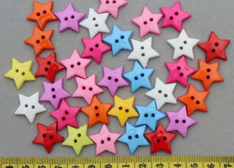 800pcs - big Colorful Star Children Candy 2 holes Buttons in assorted colors 20mm