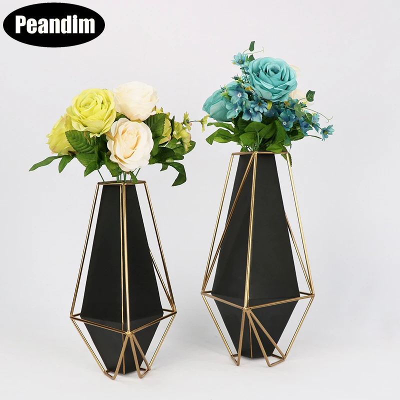 

Peandim Nordic Tabletop Flower Vase Gold Metal Shelf Vase For Dried Flowers Abstract Minimalist Flower Rack Ornament Home Decor