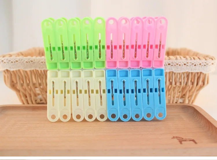 Value Pack 20PCS PLASTIC CLOTHES PINS/Laundry Clothespins - Sock Clips - Asst