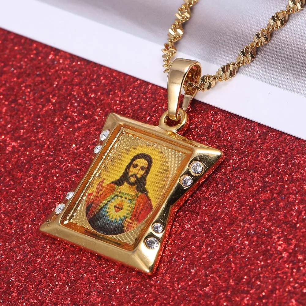 Jesus Head Pendant Necklaces Gold Color Chain Women Christian Jewelry Crucifix