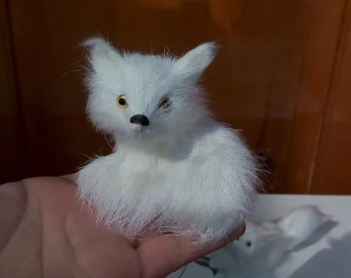 mini cute simulation Curled up fox toy resin&fur white fox doll gift about 7x8cm 1249