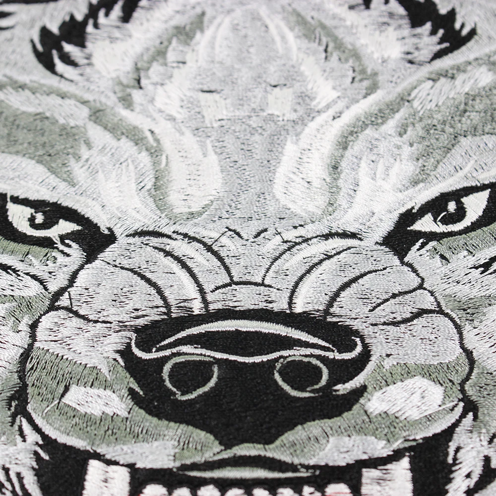 10piece Large Wolf Head Embroidery Fabric Patches Applique Iron on Badges Scrapbooking for Clothes Sewing Accessories TH1014