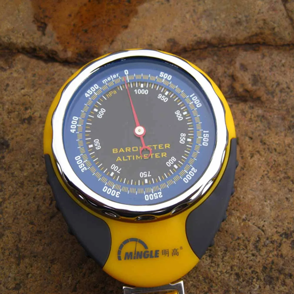 Imagem -03 - Mini Compass Kit Digital Altímetro Termômetro Barômetro Outdoor Equipamentos de Camping Caminhadas Escalada em 1