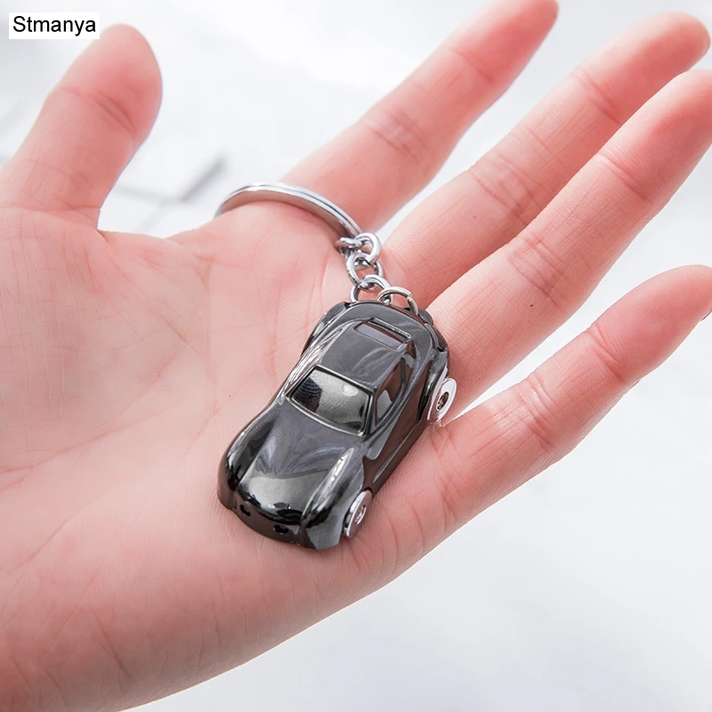 New Men Metal Keychain Women Car Key Chain with LED light fashion Charm Car Key Ring Hot Key Holder Best Gift Jewelry K2000