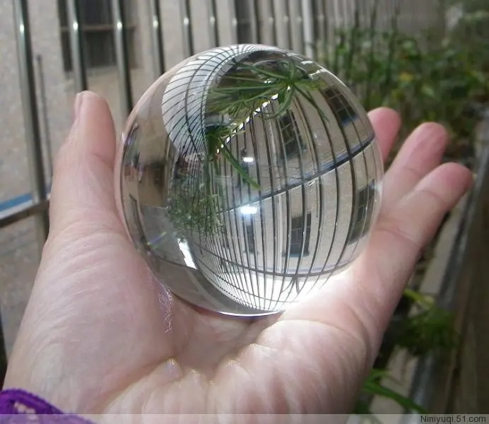 

Wholesales HUGE ASIAN QUARTZ CLEAR CRYSTAL BALL SPHERE 50MM + STAND