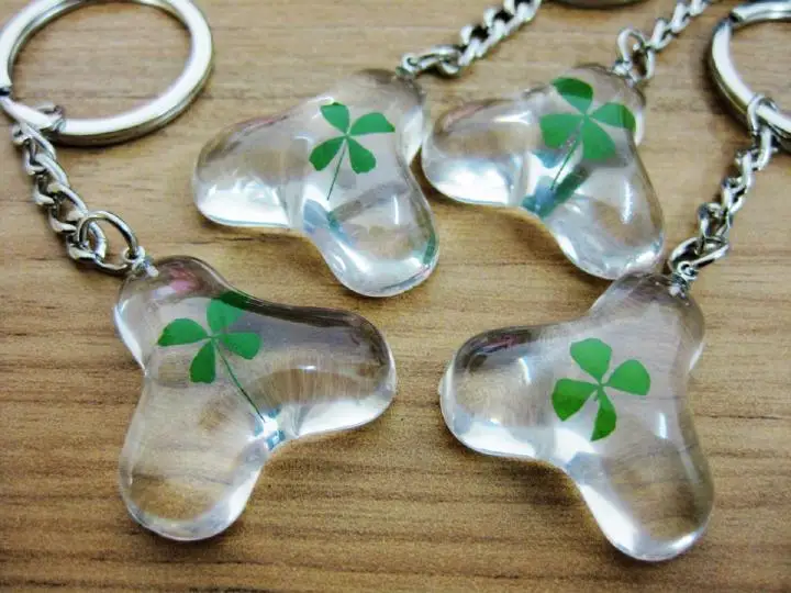 20 pcs key ring real clover triangle shamrock sample four leaf clover keychain