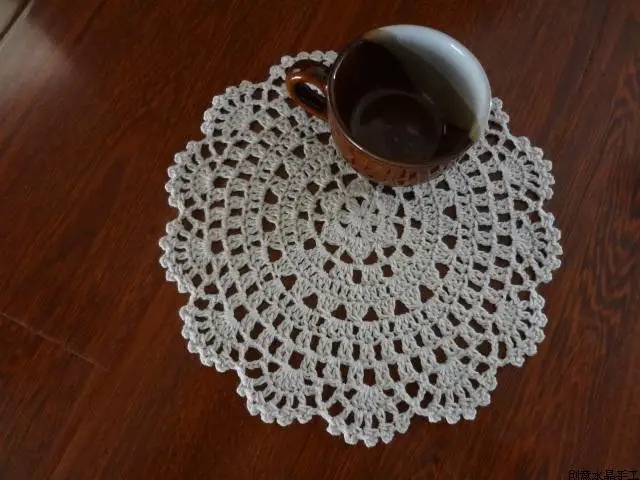 Free shipping 30 pic/lot 100% handmade lace doilies as kitchen accessories with flower  home decor coaster placemat photo props